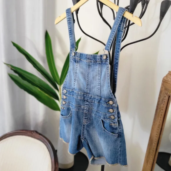 HOT KISS 💋 AVA Short Overalls 😍 - Picture 8 of 15